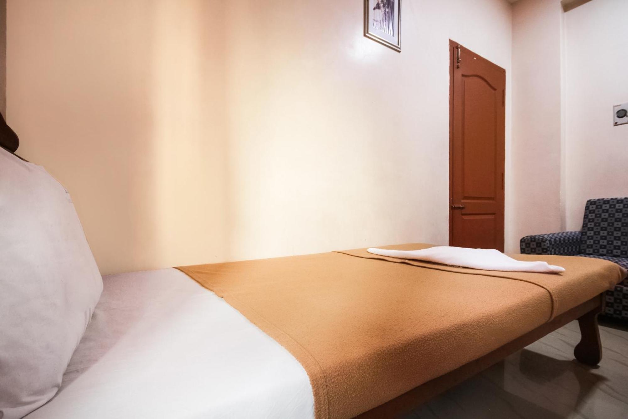 Hotel O Lk Residency Tindivanam 外观 照片